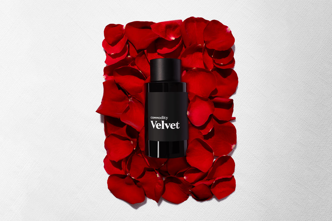 Na toj belešci: Šta Rose Fragrances Stvarno miriše?